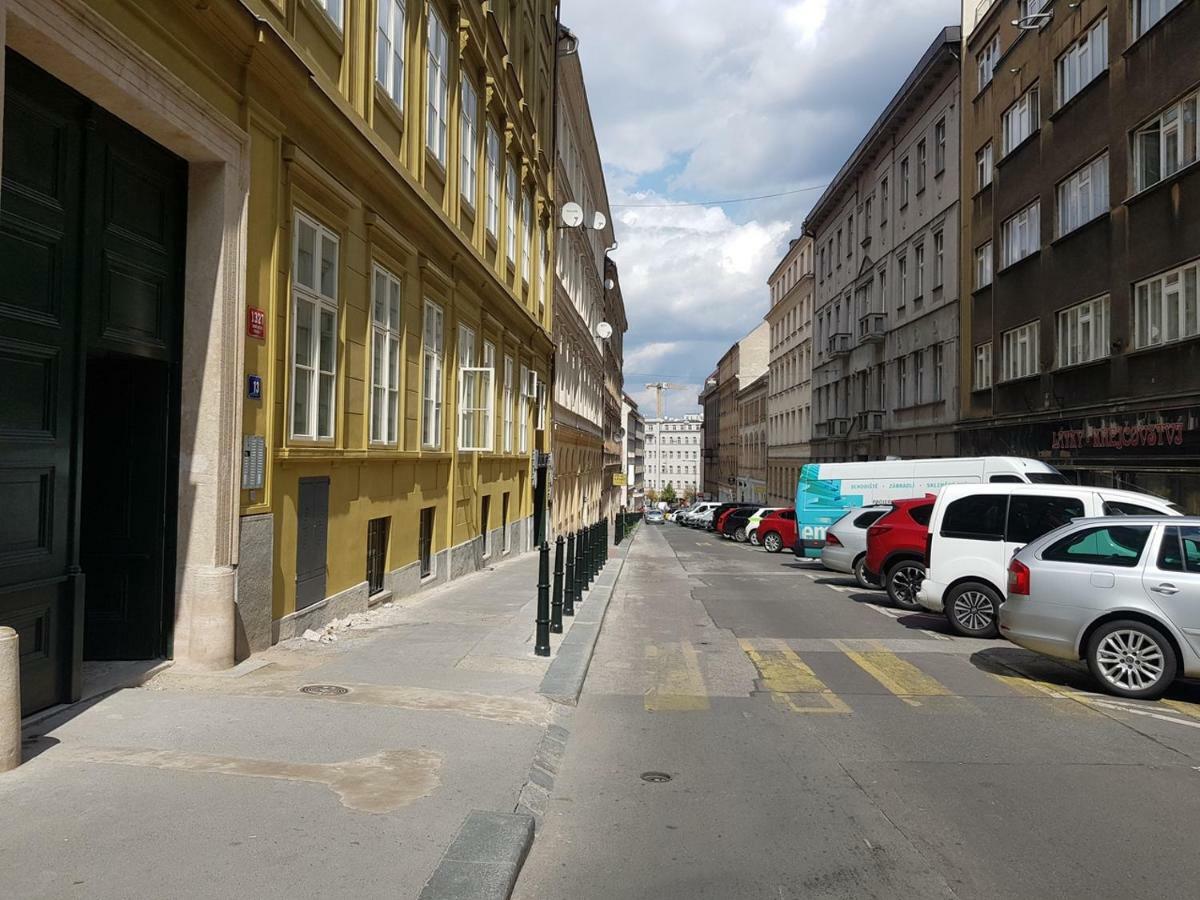 New Residence Apartments Near Wenceslas Square Prag Eksteriør billede